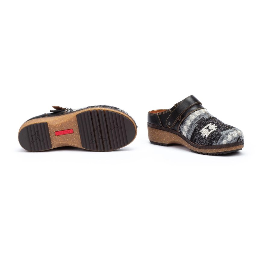 Women's Pikolinos GRANADA Clogs Black | NZ Y213A09